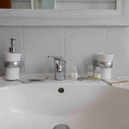 Appartement Vista Lago-appartamento Funzionale Con Vista Varese